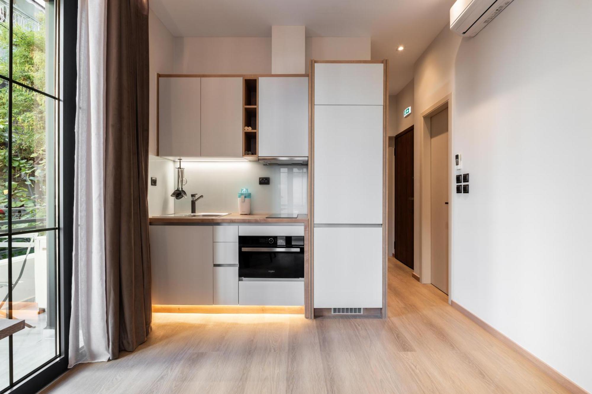 Luxury Bauhaus Athens Apartment Exterior photo